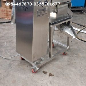 Máy vắt nước cốt mãng cầu