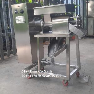 Máy vắt nước cốt xác dược liệu làm tinh dầu