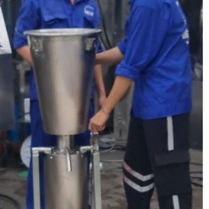 Máy xay nhuyễn cỏ lúa mì
