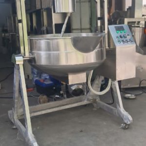 Chảo xào tẩm ướp gia vị hạt điều