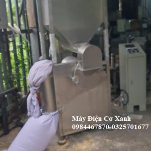 Máy nghiền bôt sắn dây tự động