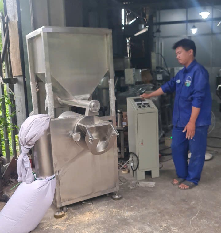 Máy nghiền bột ớt thô, bột ớt gia vị