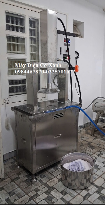 Máy ép thủy lực dùng vắt nước cốt nghệ, củ quả xay nhiễn