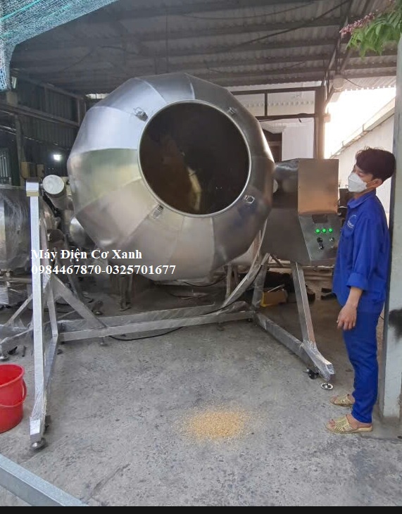 Máy trộn nguyên liệu bột khô công nghiệp