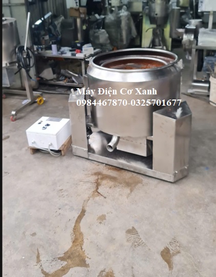 Máy tách dầu thừa trong tóp mỡ sau khi chiên
