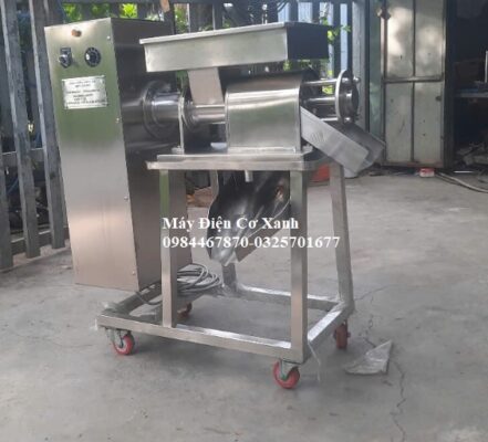 Máy ép trái nhàu tươi lấy nước cốt tách bã